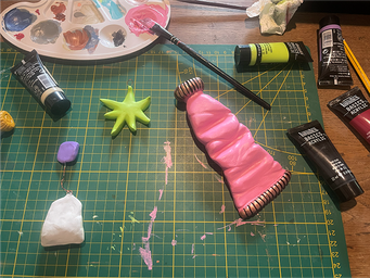 Matériaux de création — tubes de peinture, palette